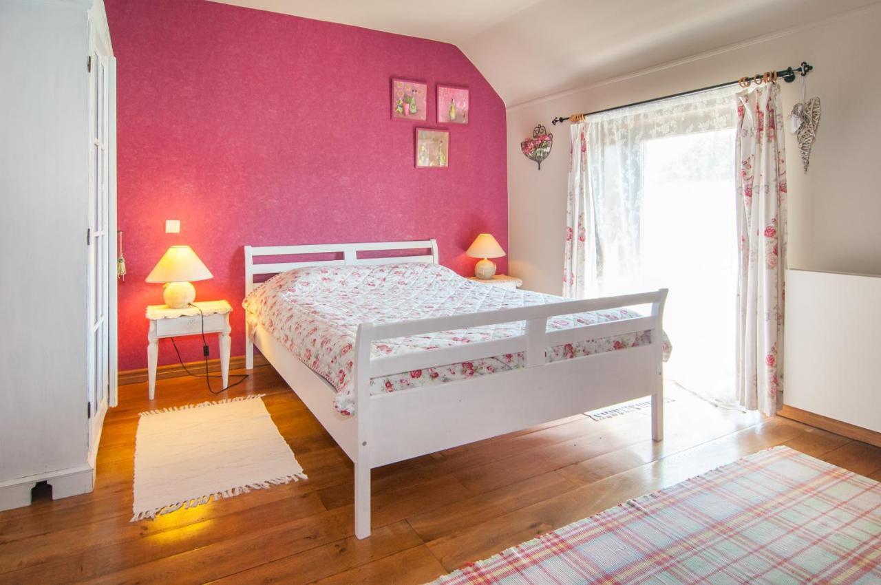 Bed and Breakfast La Ferme Des Eglantines Nivelles Esterno foto