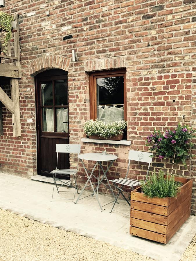 Bed and Breakfast La Ferme Des Eglantines Nivelles Esterno foto